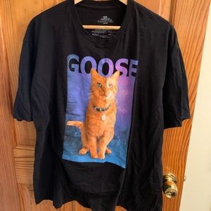 Goose (Captain Marvel) T-shirt